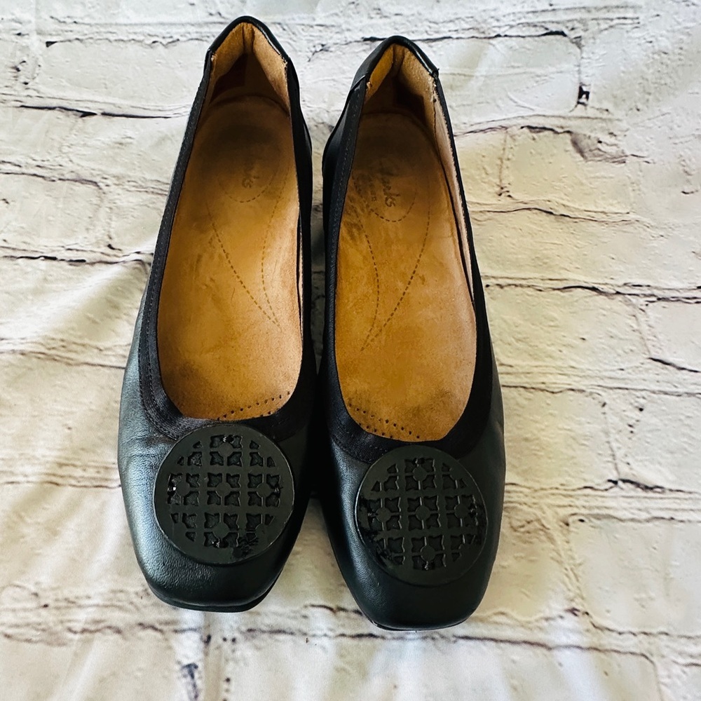 Clark’s Leather Candra Flats